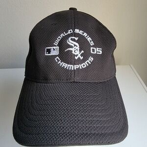 Vtg New Era 39Thirty Chicago White Sox 2005 MLB Champions Flex Hat Cap Black S/M